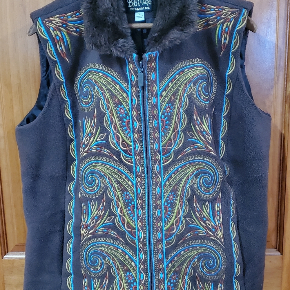 Bob Macke Wearable Art Soft Women's Vest Faux Fur Collar Brown Sz L